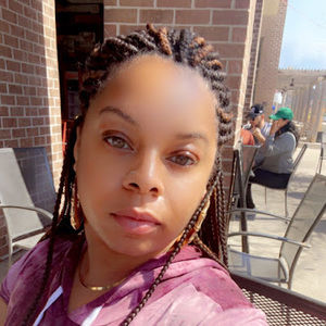 Meet your Posher, Jasmine